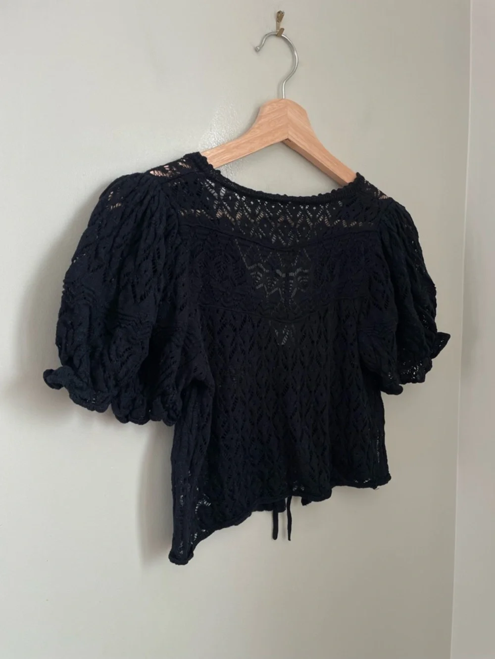Free People Lucie Crochet Crop Cardigan Sweater Size XS Black Cottagecore Boho - Picture 10 of 10